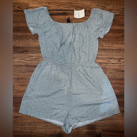 NWT Forever 21 Style Romper Dusty Blue/Cream Size M - Picture 4 of 5